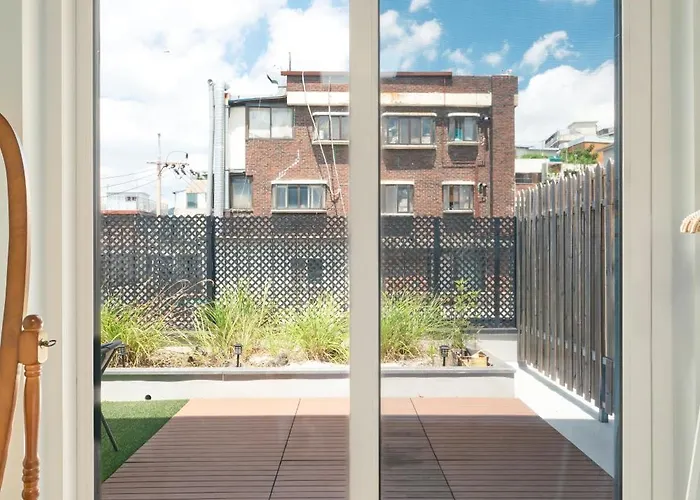 Dongdaemun Atelier Apartamento *